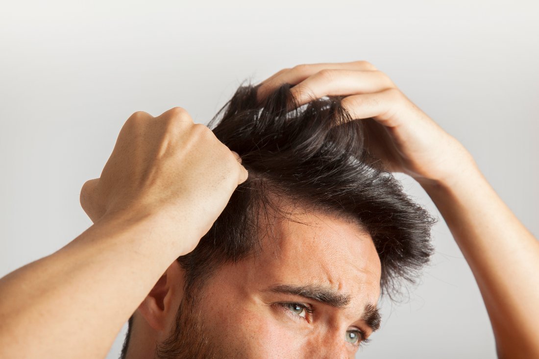 Cómo envejece el pelo: 4 señales de los efectos de la edad en el cabello